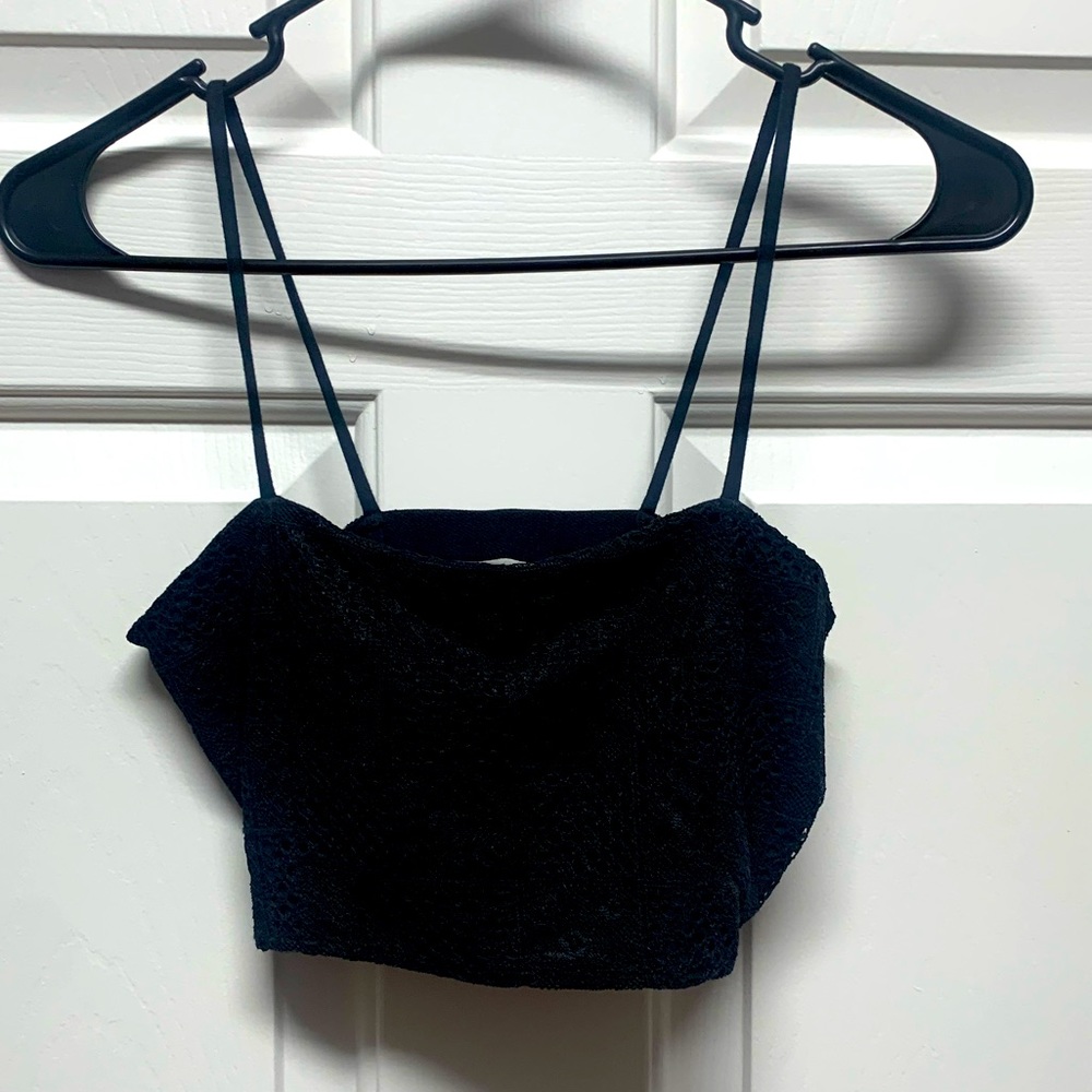 🖤 Sexy Crop Top W/ Open Back 🖤